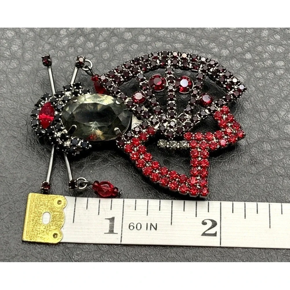 Rare Vintage Geisha Girl with Fan Red Grey Crystal Rhinestone Silver Tone Brooch